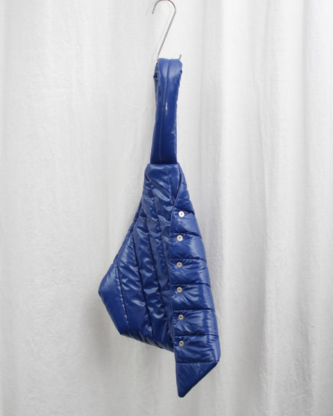 Omar Afridi / DISTORTED HAND BAG (OA-AW22-BAG-103-03) Blue
