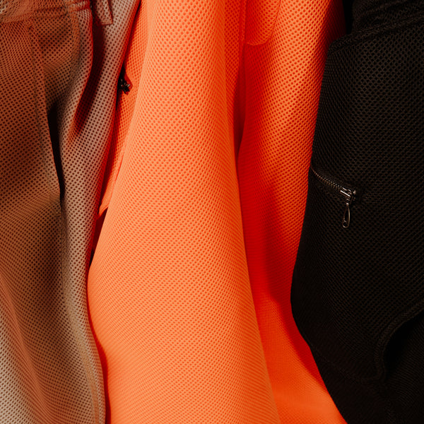 良い風だろうと悪い風だろうと、風は風。 – Mukta / Sal