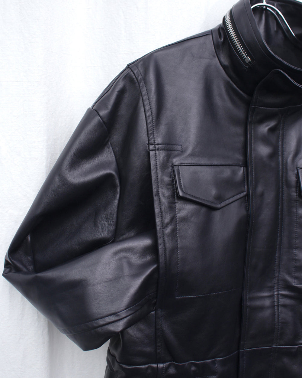 OMAR AFRIDI / ARNATT JACKET / SHEEPSKIN (OA-SS26-LTH-103-01) Navy