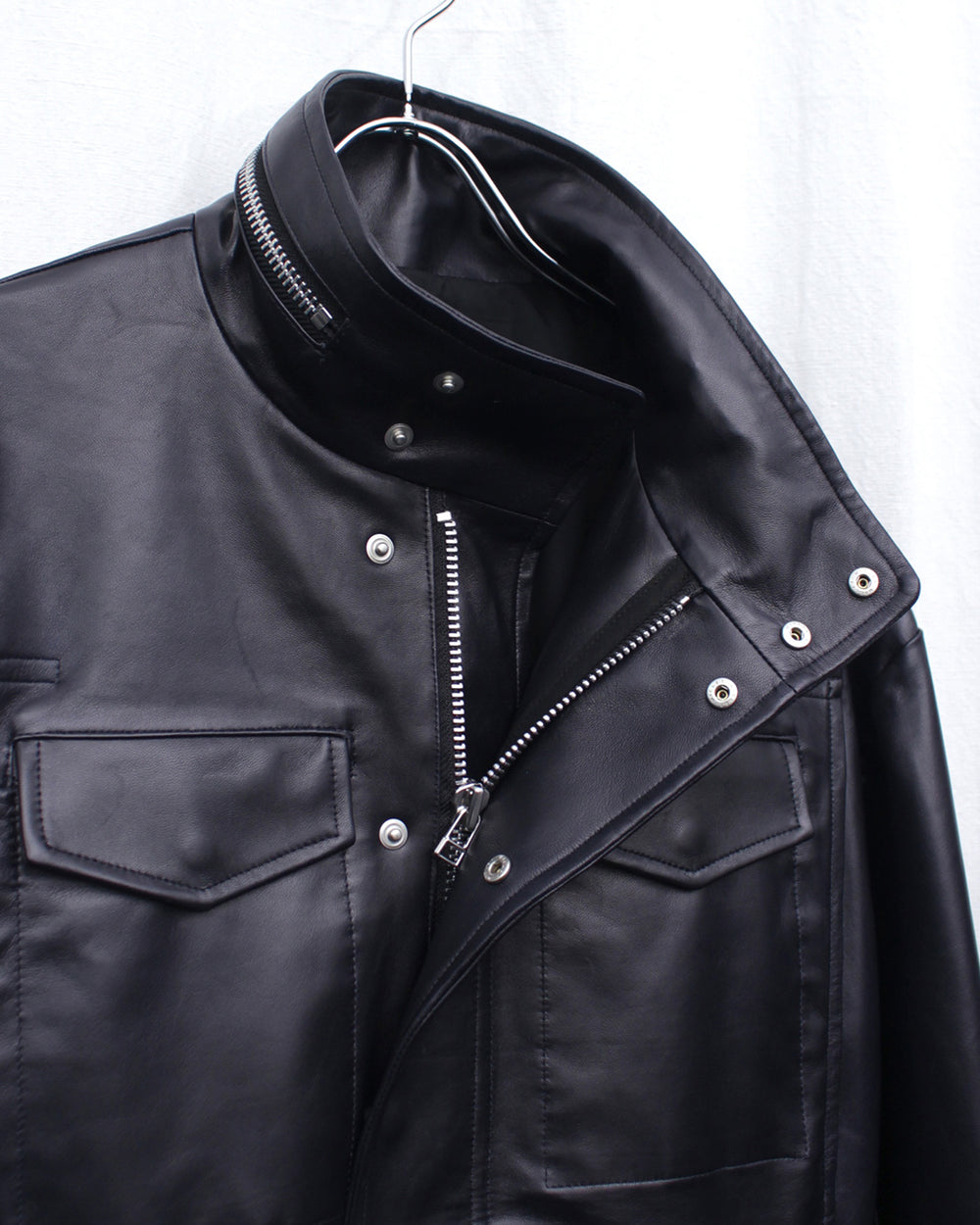 OMAR AFRIDI / ARNATT JACKET / SHEEPSKIN (OA-SS26-LTH-103-01) Navy