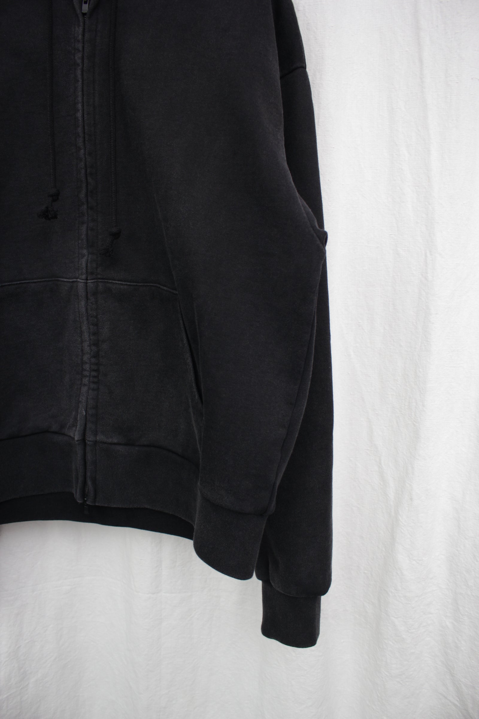 I SHII / CLUBMAN HOODIE 2 - Black (i SHII-15) – Mukta / Sal