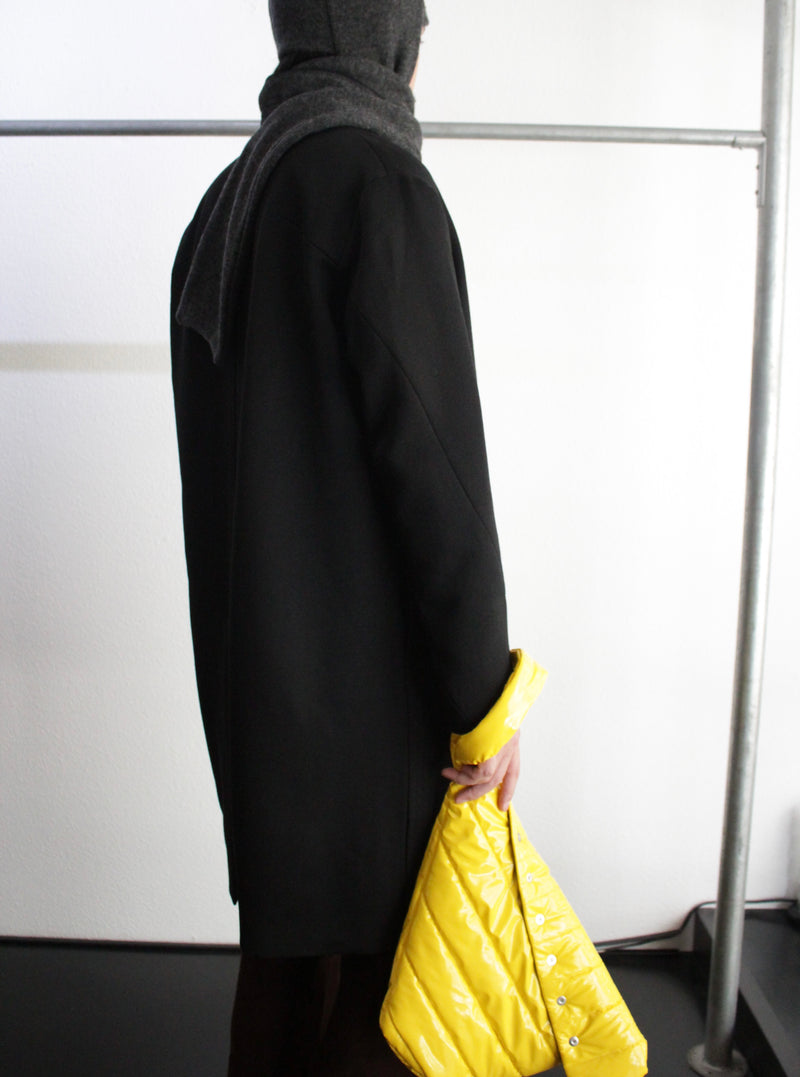 << Re: >> TWISTED SLEEVE CHESTER COAT (OA-AW20-CT-103-01) Black