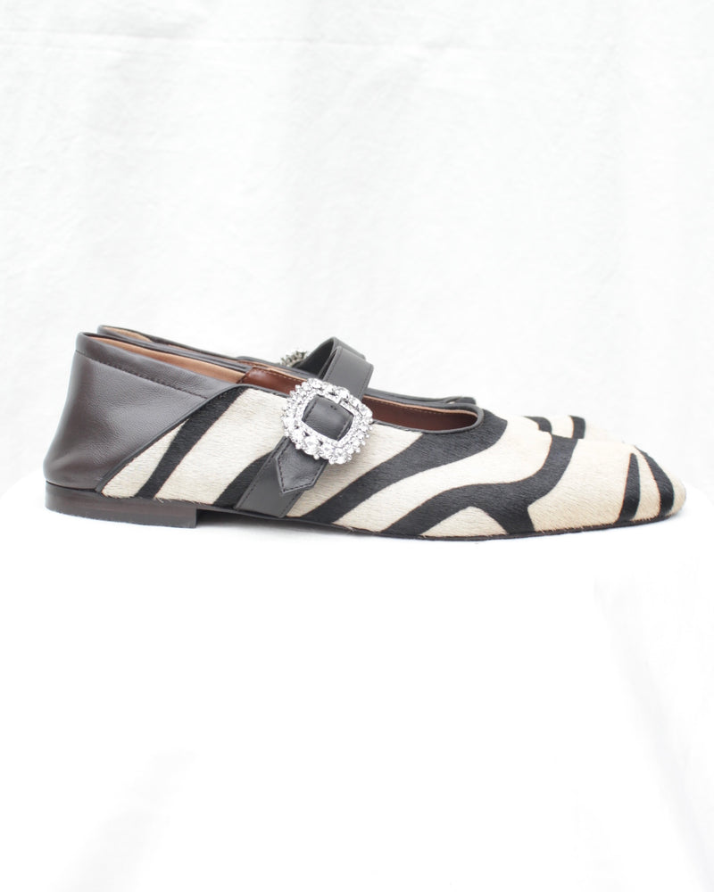 WALES BONNER / BALLERINA BUCKLE - Zebra Print Pony Beige (WBW44011A-21035-250)
