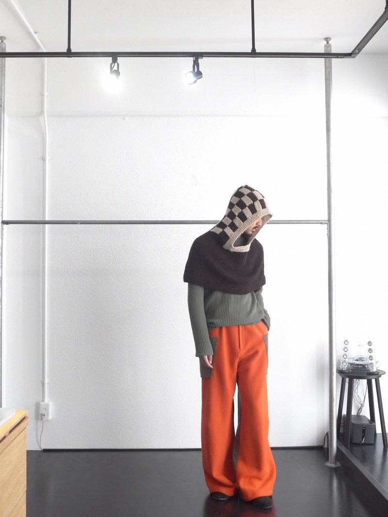 MENO TROUSER (KKAW23T03-9) Lichen Green / Tangerine