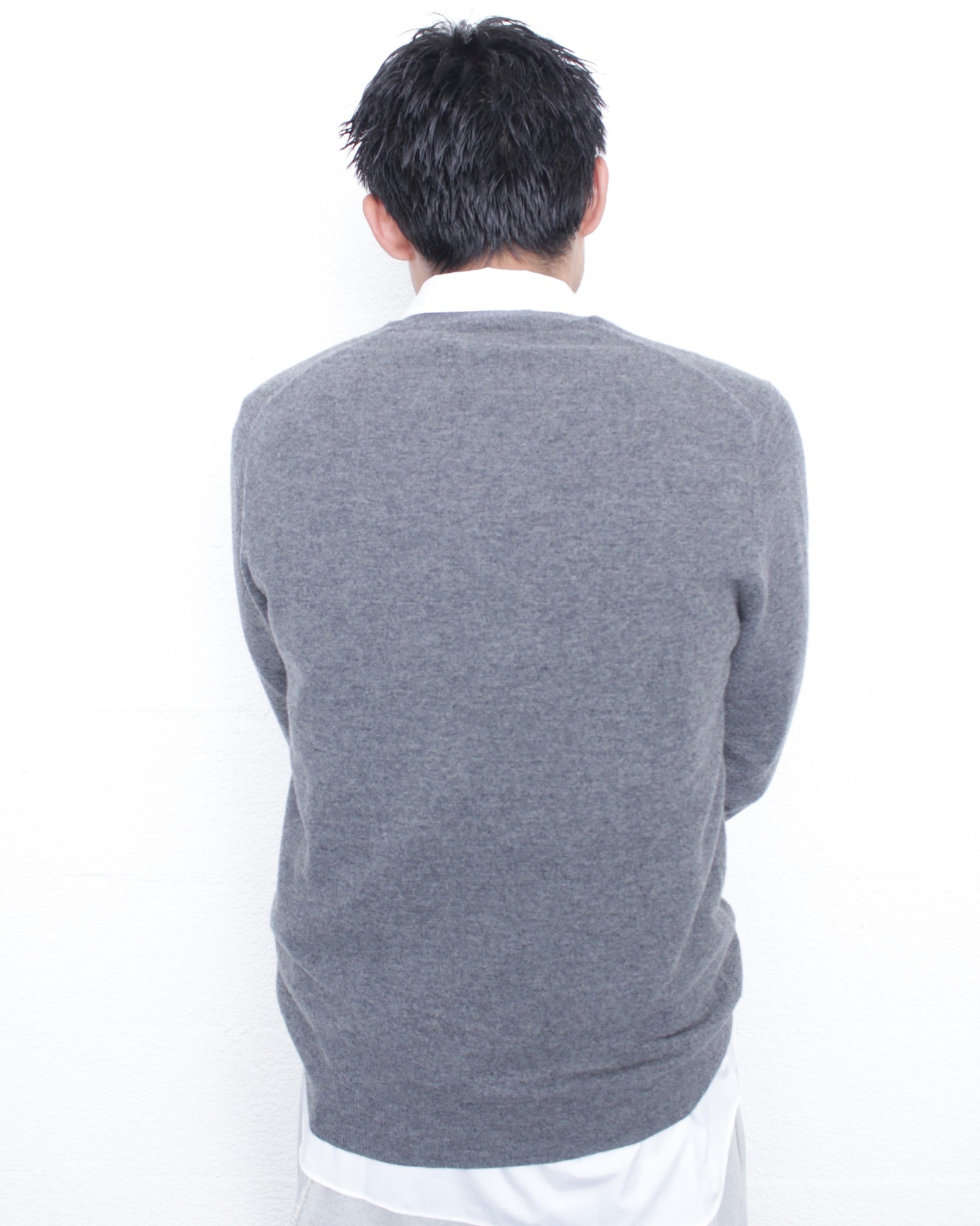 COMME DES GARÇONS SHIRT / FULLY FASHIONED KNIT V-NECK PULLOVER (FZ