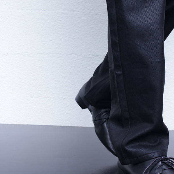 I SHII / GHOST LEATHER DIRBY (I SHII-05) Black – Mukta / Sal