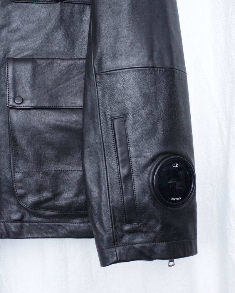C.P. COMPANY / MEDIUM JACKET IN LEATHER - Black (19CMOW296A)