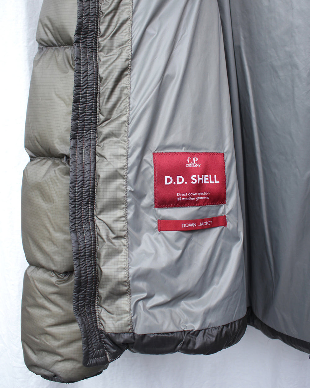 C.P. COMPANY / D.D. SHELL HOODED JACKET - Fallen Rock (19CMOW702A