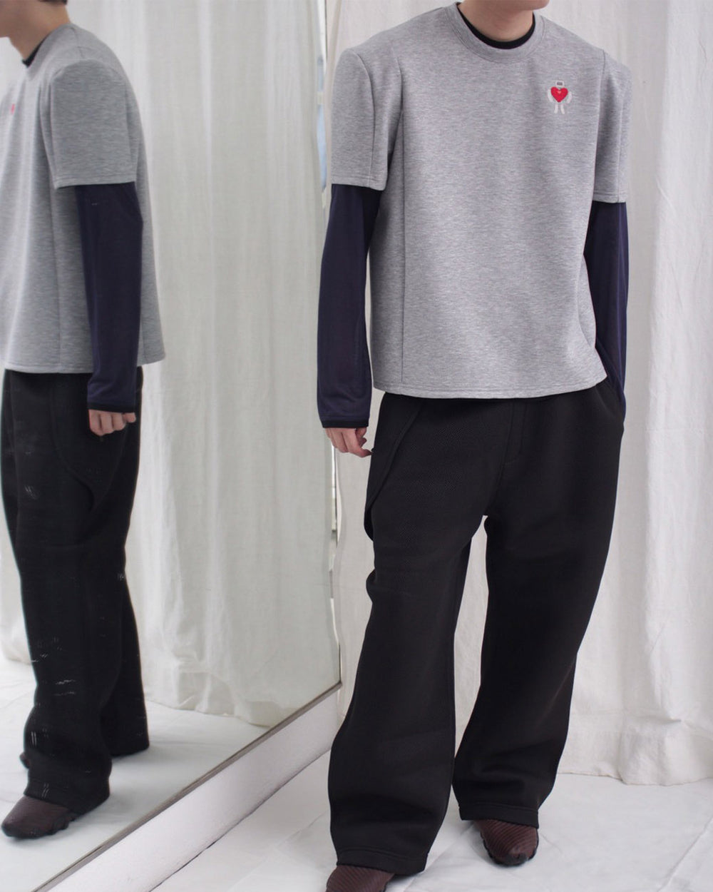 【関税込み】doublet ホワイト Robot Shoulder Tシャツ DOUBLET24SS_4to5_0014_4D49F8F6