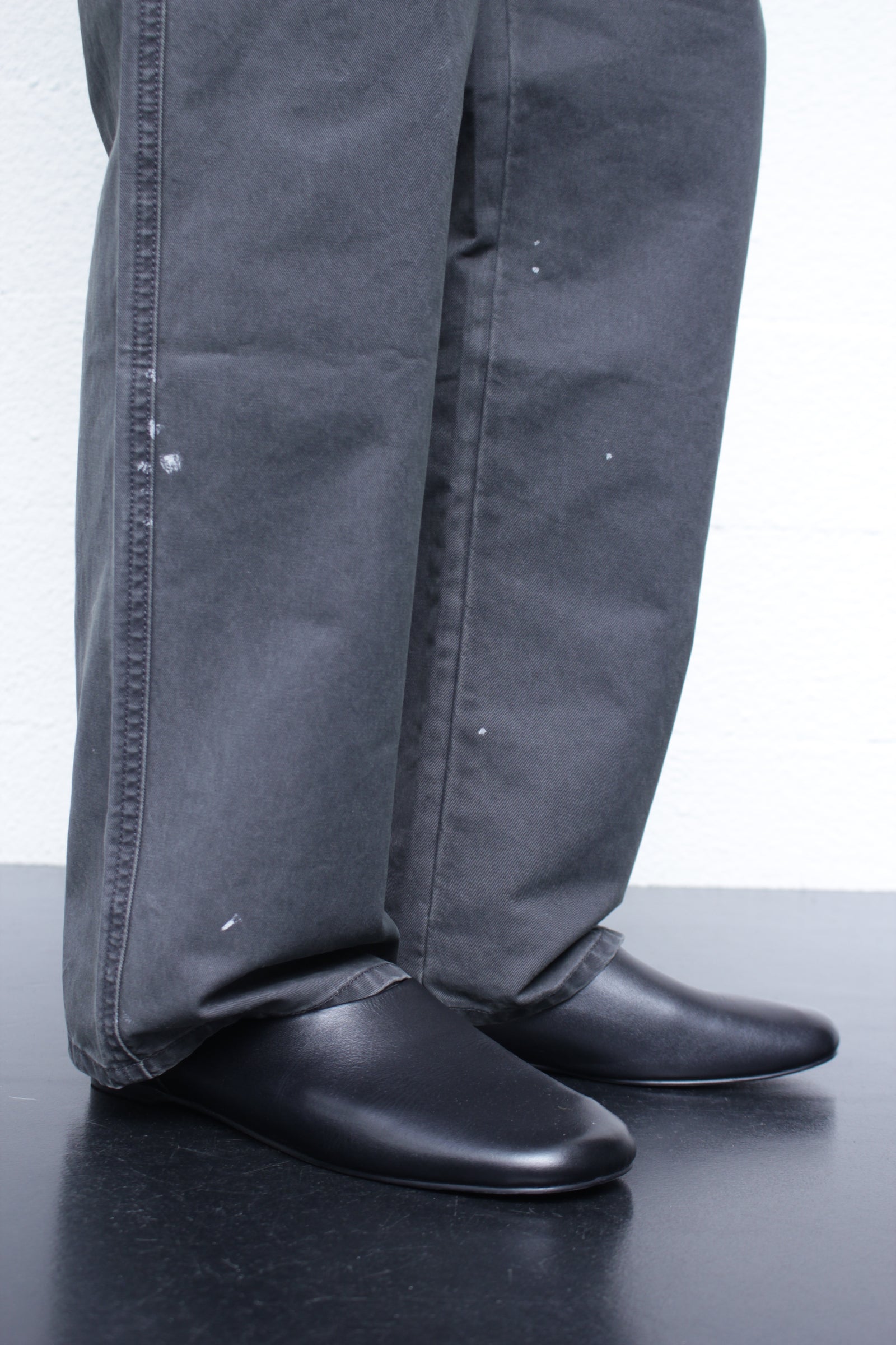 I SHII / CLUBMAN MULE (I SHII-11) Black – Mukta / Sal