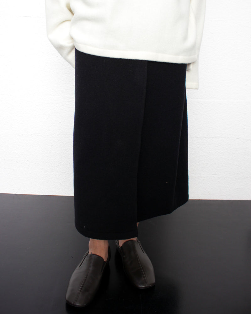 RIER / FLEECE WRAP SKIRT - Black (SKT23 X02)