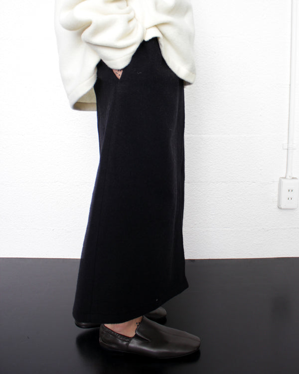 RIER / FLEECE WRAP SKIRT - Black (SKT23 X02)