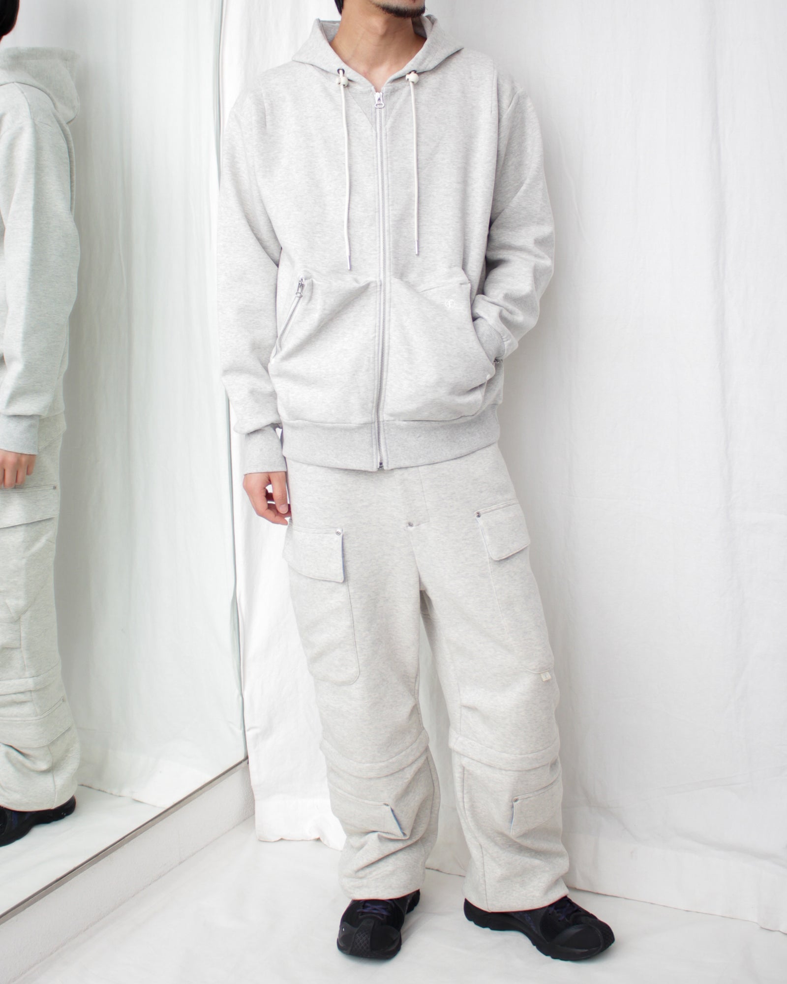 FAF / ZIP UP HOODIE XIN (003121202) L.Gray – Mukta / Sal