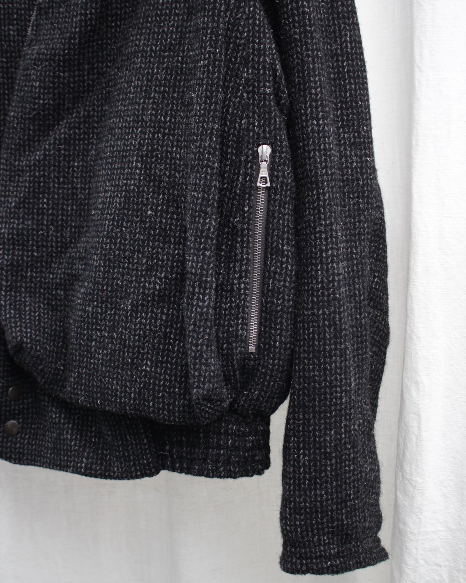 DRIES VAN NOTEN ボタニカル柄ヘンリーネックT BLK/M DRIES VAN NOTEN ボタニカル柄ヘンリーネックT BLK/M - メルカリ