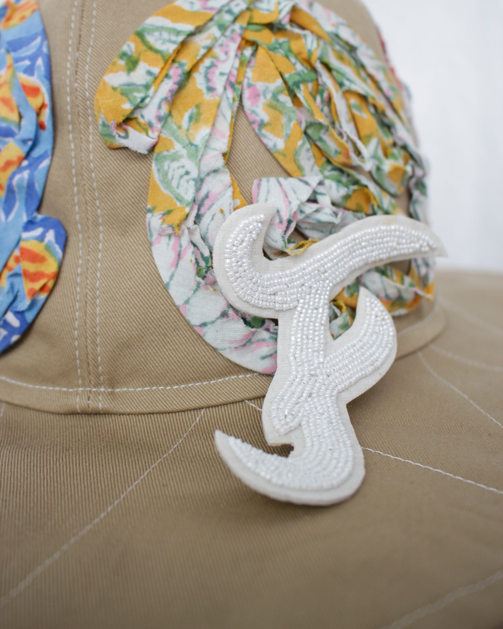 FAF / BLOCK PRINT FLOWER HAT (103122801) Beige – Mukta / Sal