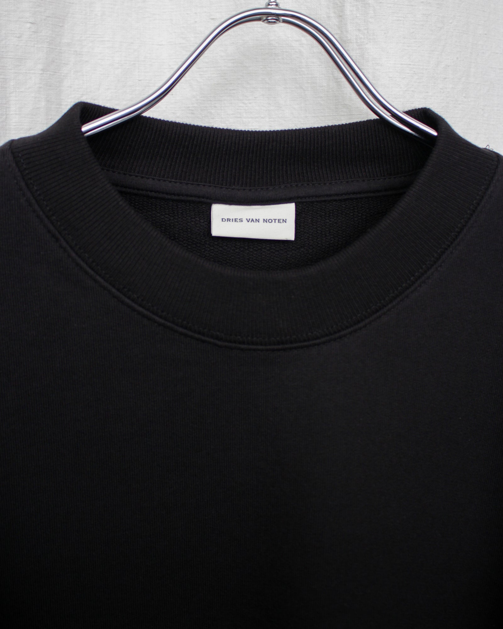 DRIES VAN NOTEN スカルフテットヒルフツ 【関税込】 DRIES VAN NOTEN ドリスヴァンノッテン 通販 02710-HATTON 1610