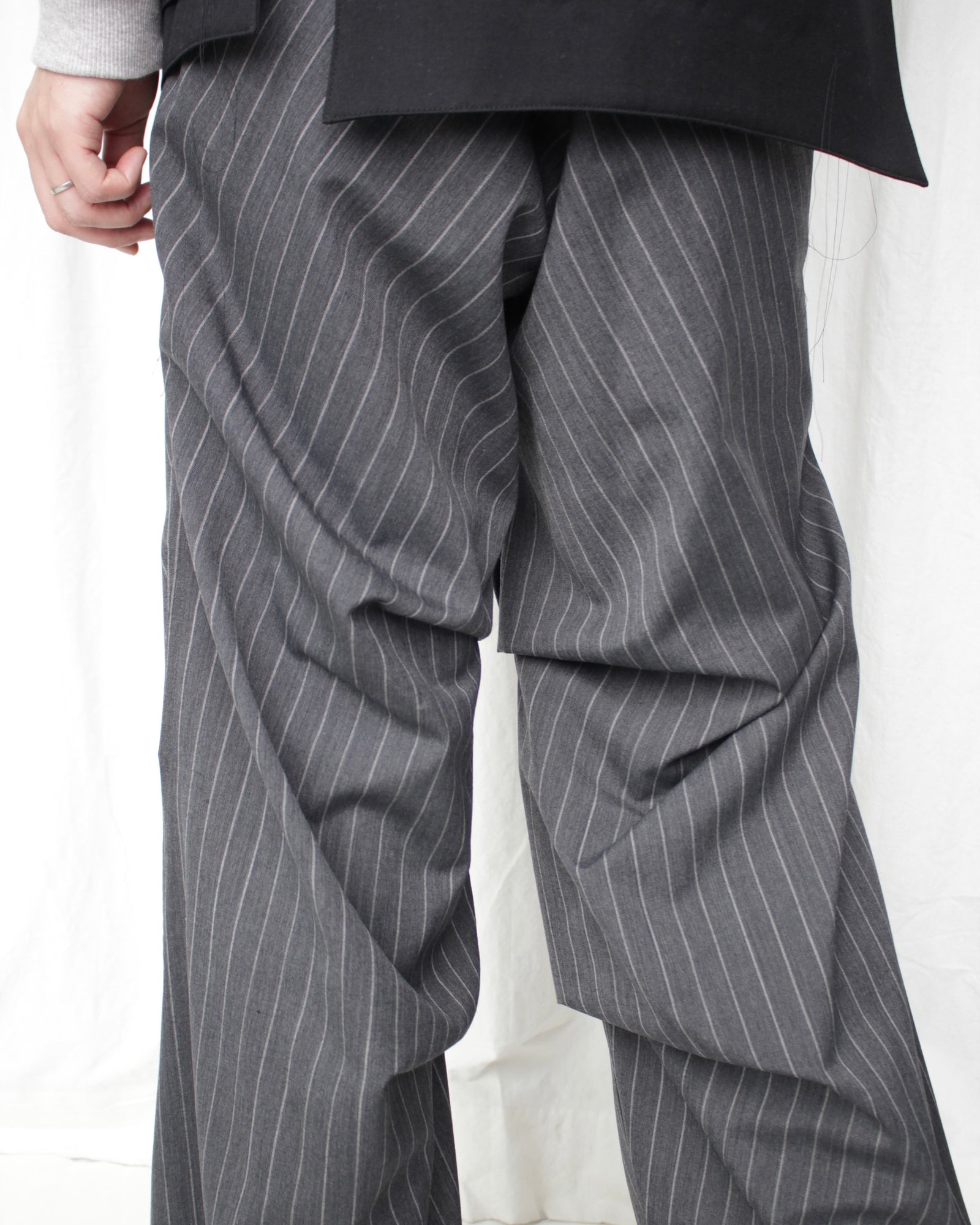 sulvam 23ss TWO-TUCK WIDE SLACKS スラックス 「sulvam