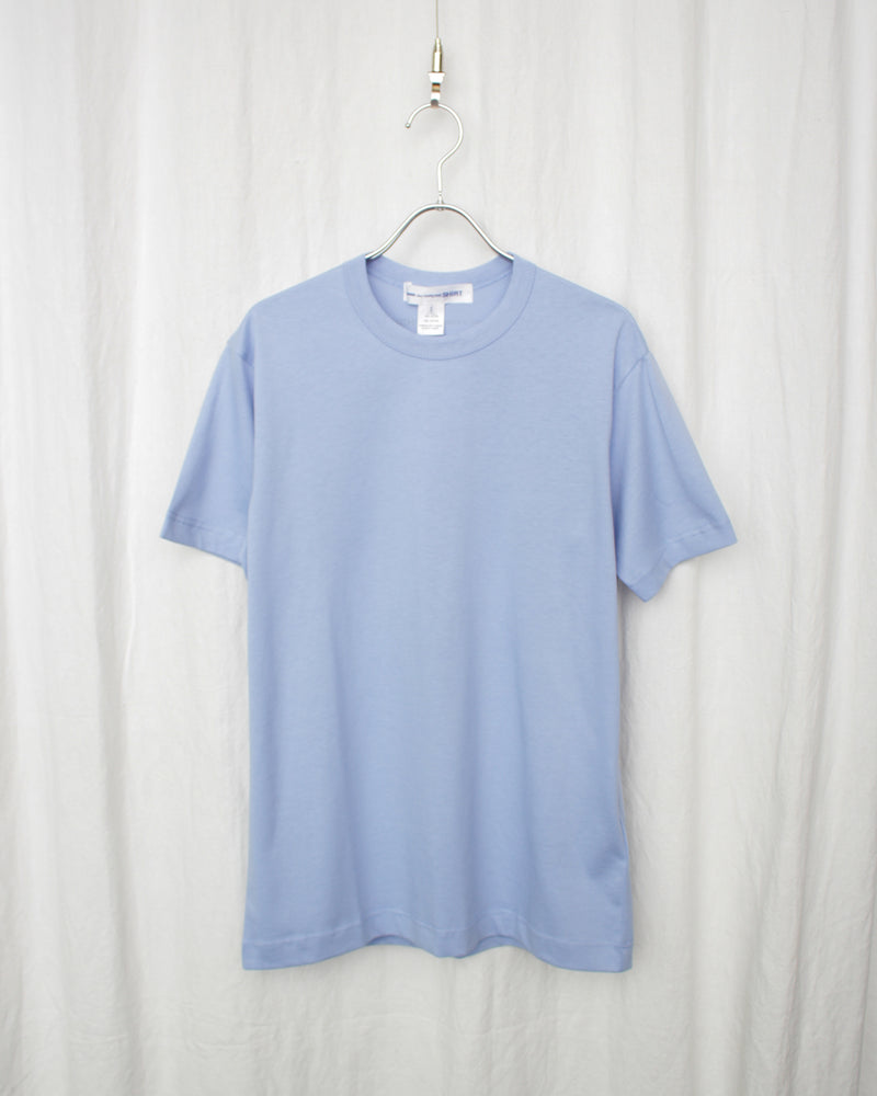 COMME DES GARÇONS SHIRT / COTTON JERSEY PLAIN WITH CDG SHIRT BLACK LOGO AT BACK - Blue (FO-T024-S25)