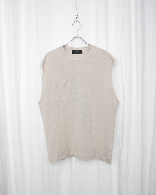 ENSOU. / RIGHT-POCKETED SLEEVELESS - Sand Beige (E12T007)
