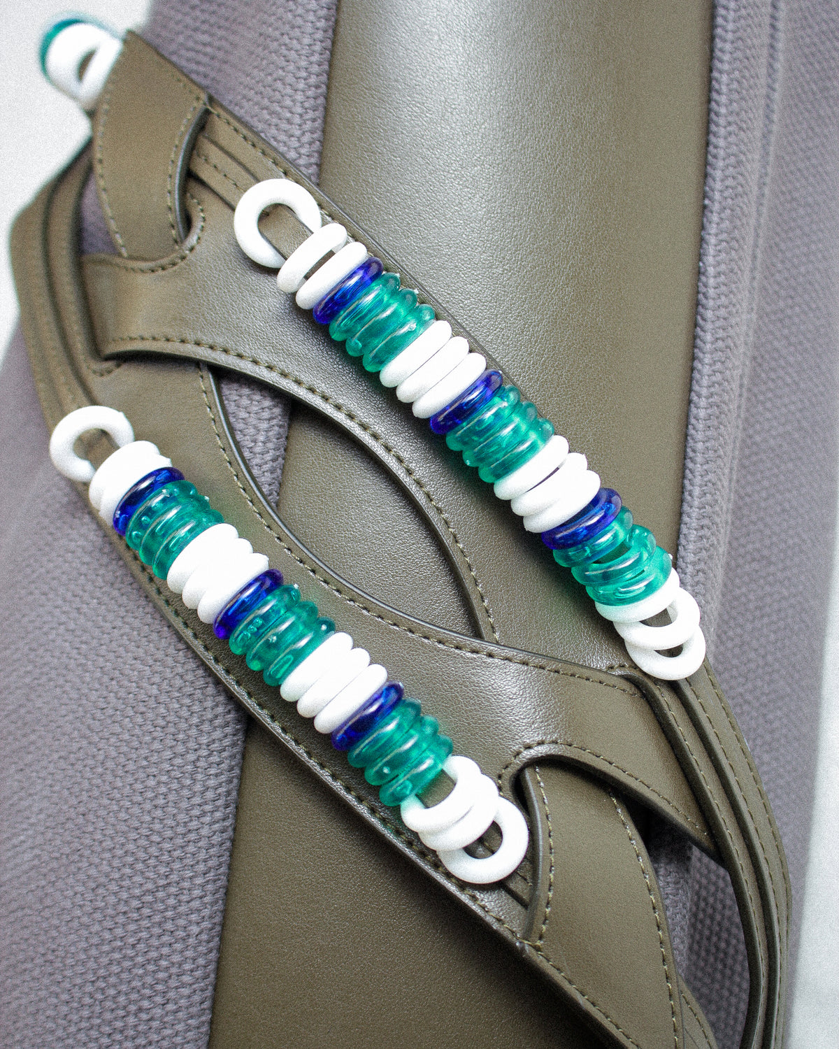 Omar Afridi / DISTORTED HAND BAG (OA-AW22-BAG-103-02) Green