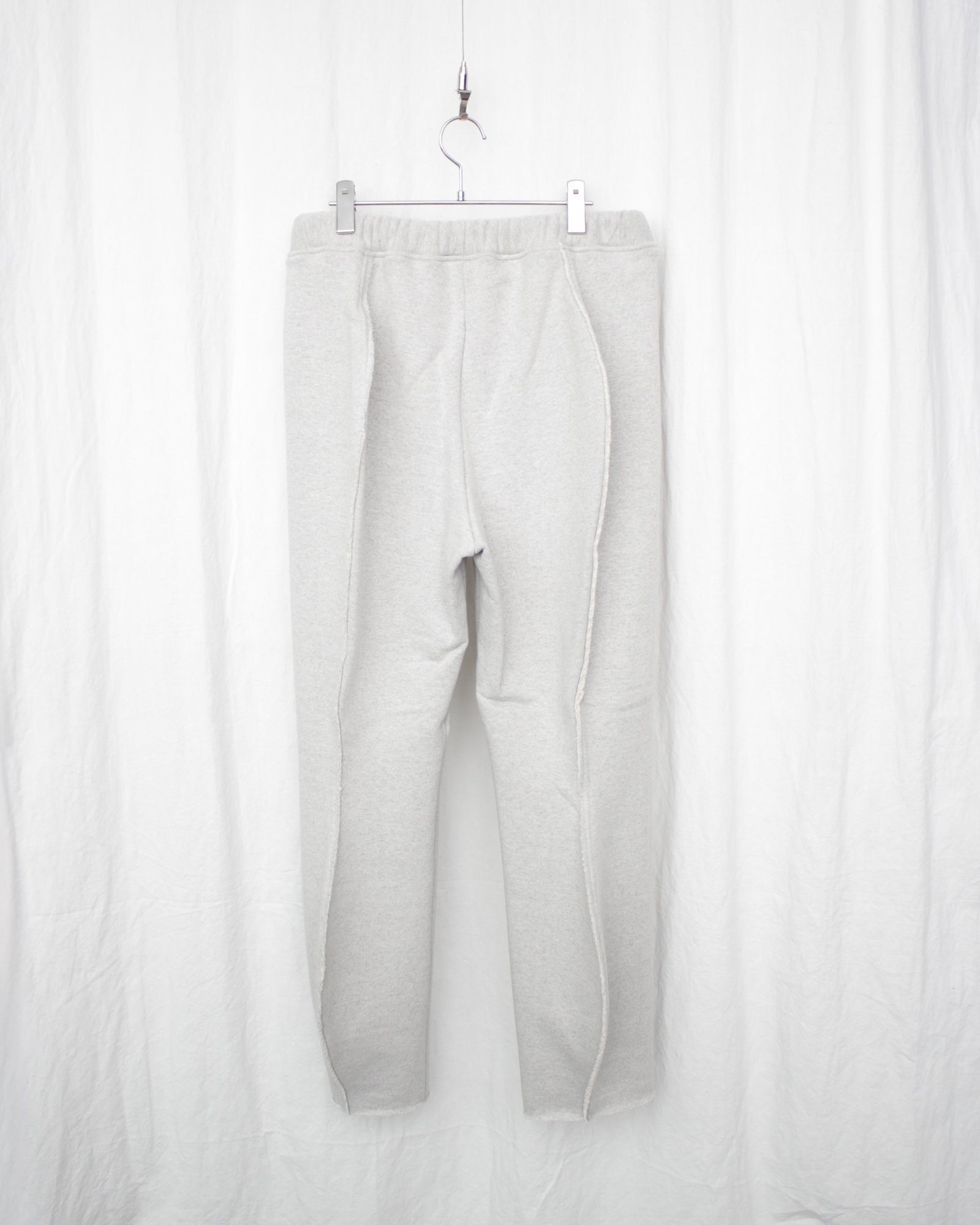 RANDY / MUSCLE (SS25-RPT04) Grey – Mukta / Sal