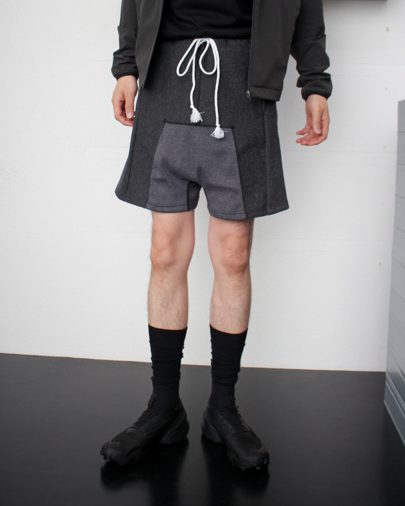 CLASS / SWEAT SHORTS - Charcoal (CCFS15UNI)