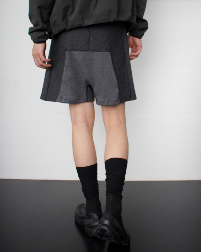 CLASS / SWEAT SHORTS - Charcoal (CCFS15UNI)