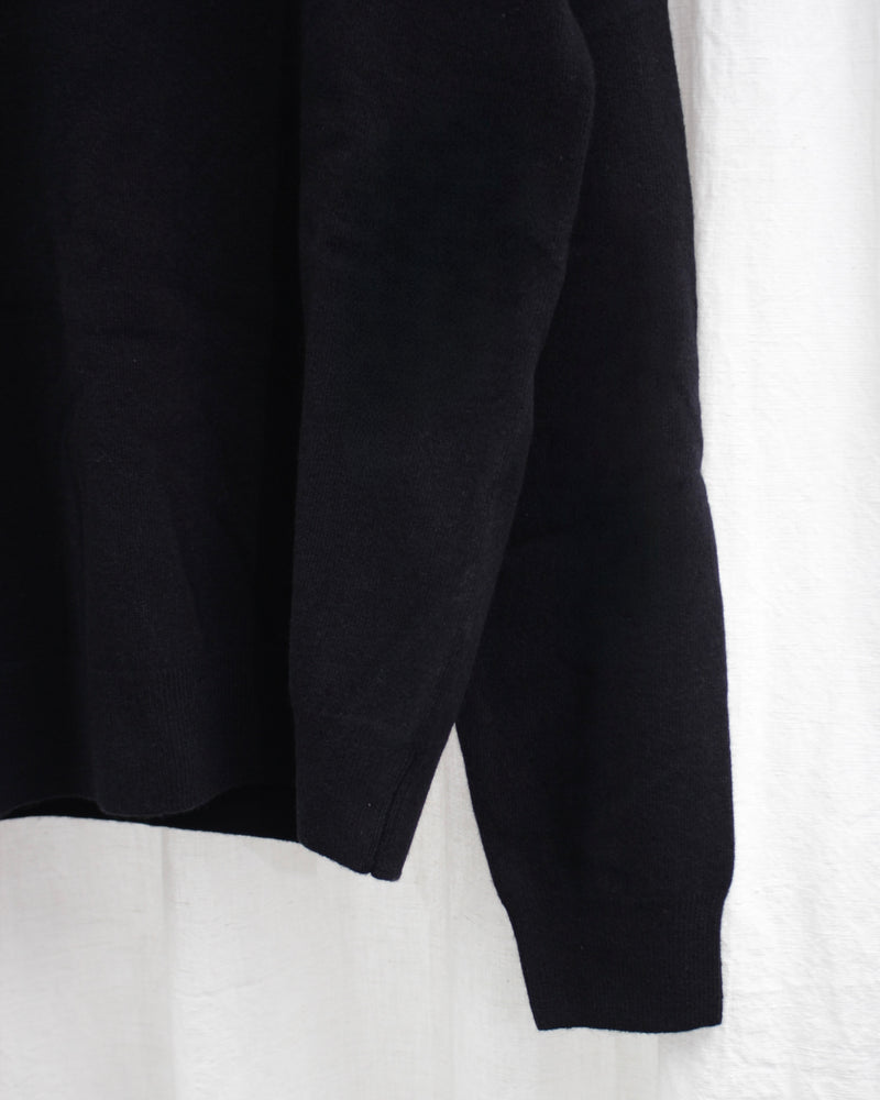 FULLY FASHIONED KNIT ROUND-NECK PULLOVER (FZ-N108-051) Black