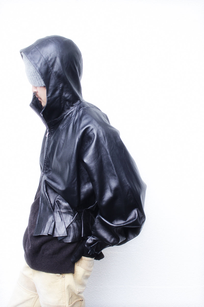 Omar Afridi / << Re: >> PLEATED LEATHER HOODIE - Black (OA-AW22-BZ-102-01)
