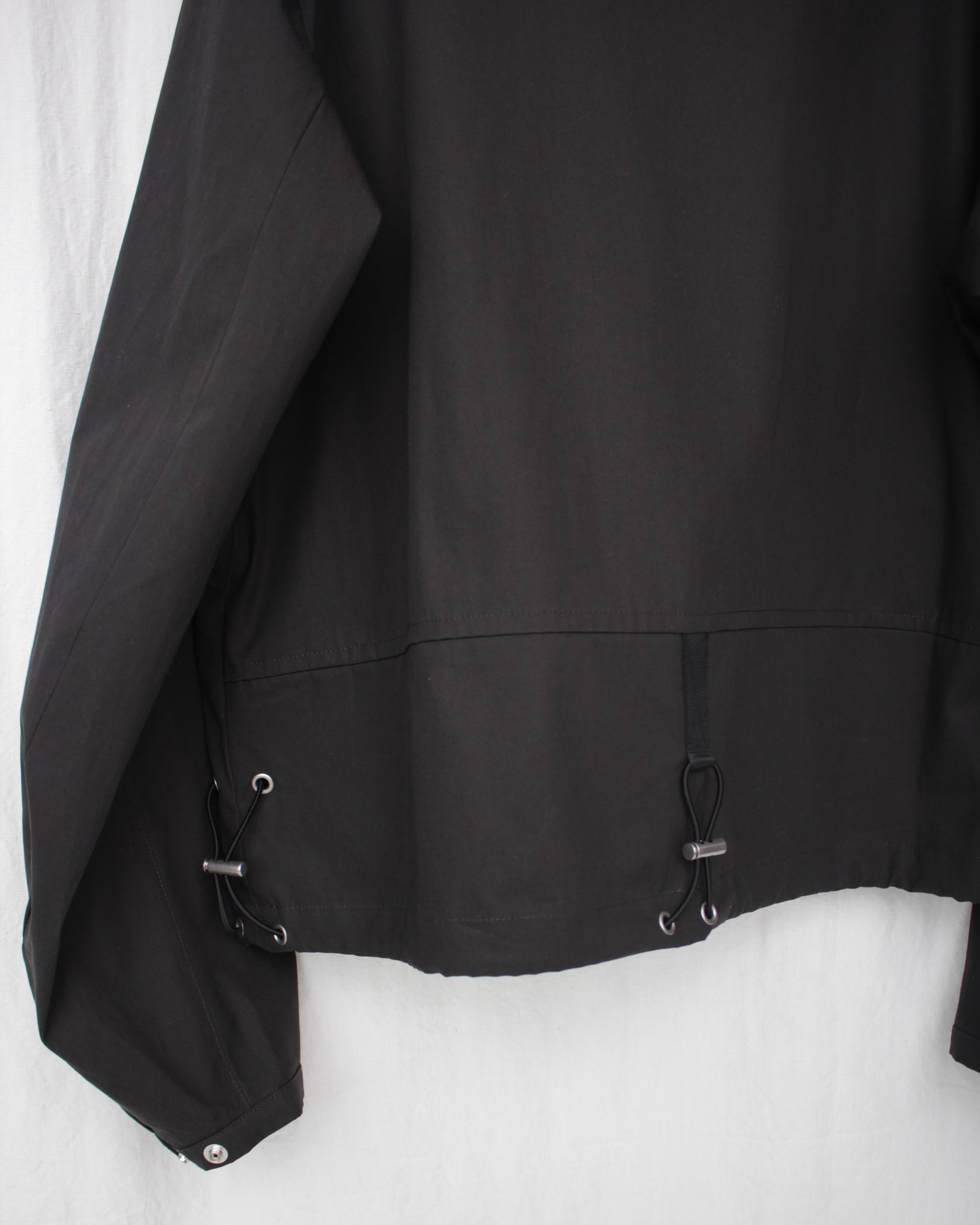 Omar Afridi / DRAWCORD BLOUSON (SS25-BZ-103-02) Charcoal – Mukta / Sal