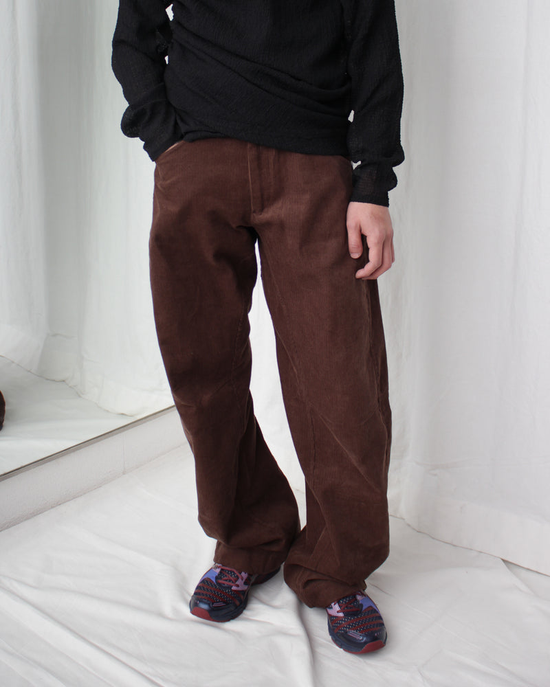 KNEE DARTED FLARE TROUSERS (SS25-TRS-104-03) Dark Brown