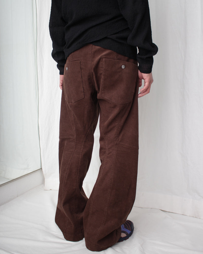 KNEE DARTED FLARE TROUSERS (SS25-TRS-104-03) Dark Brown