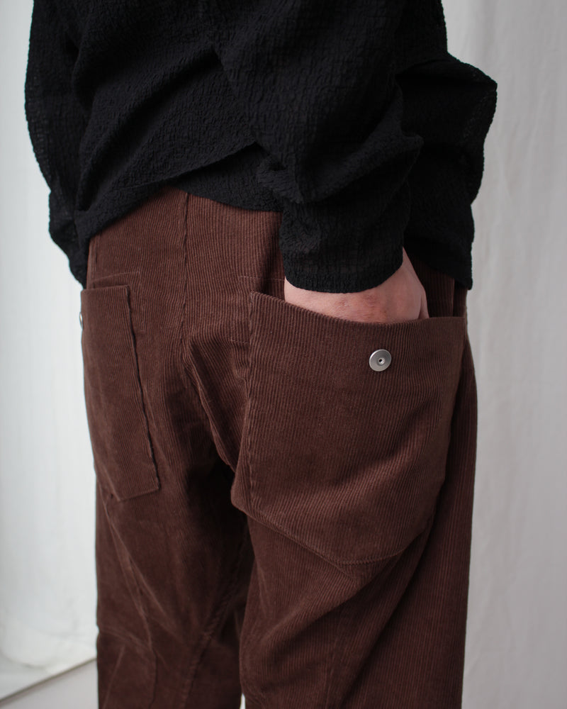 KNEE DARTED FLARE TROUSERS (SS25-TRS-104-03) Dark Brown