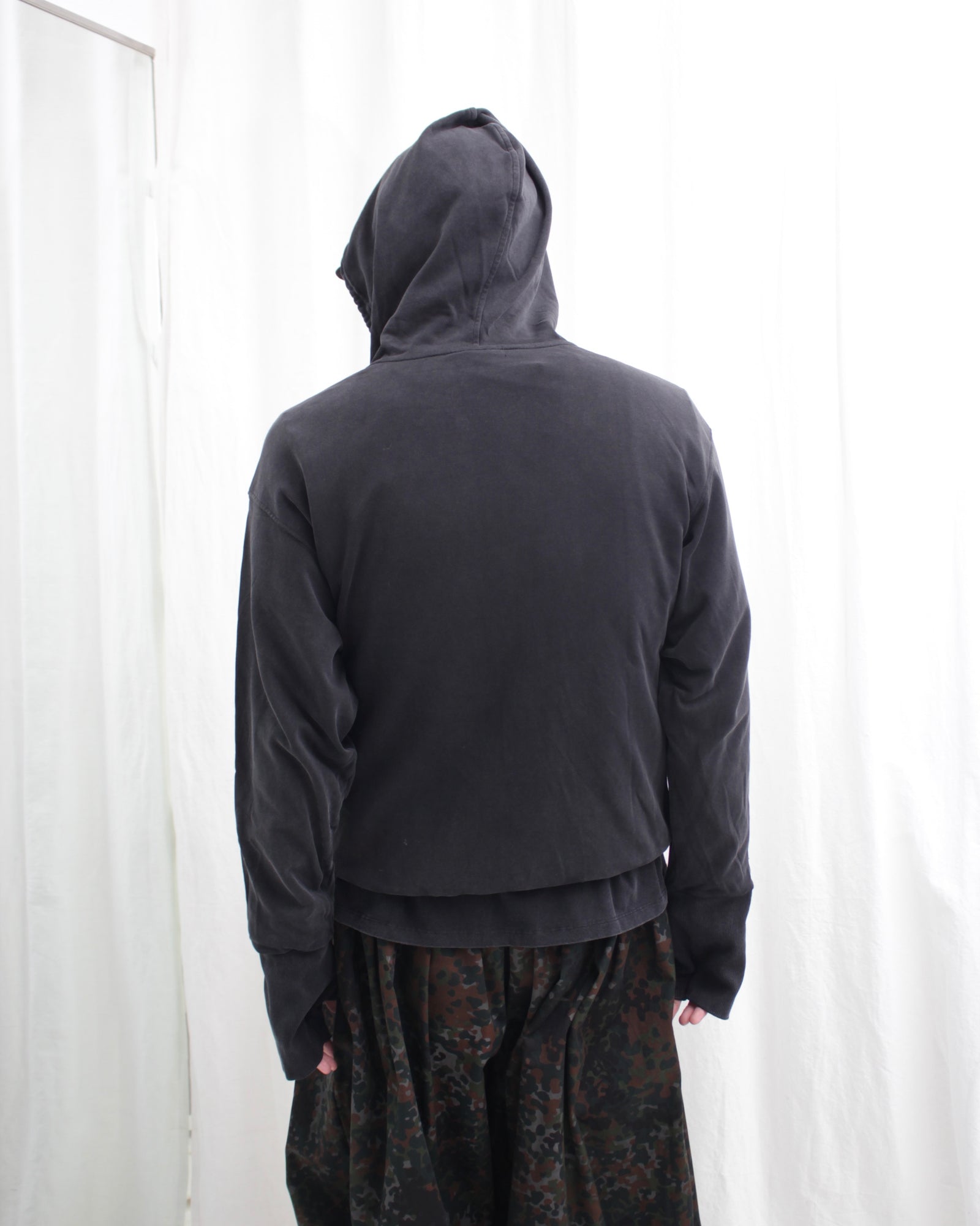 【美品】HYUKOH × 落日飛車　ジップアップ フーディ HYUKOH x SUNSET ROLLERCOASTER / SE ZIP UP HOODIE (AAA1