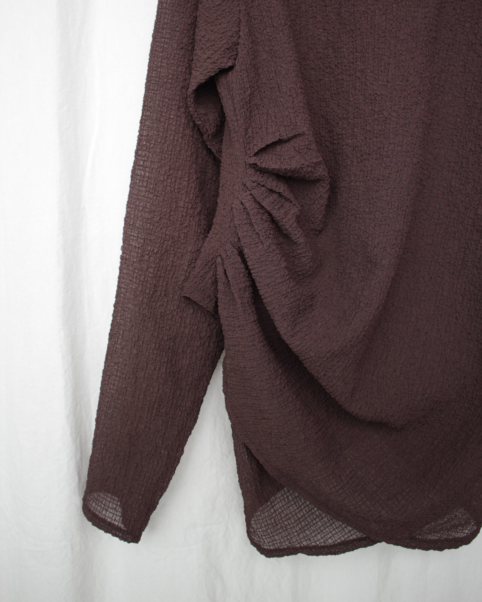 Omar Afridi / DRAPED L/S TOP (SS25-JER-104-04) Brown – Mukta / Sal