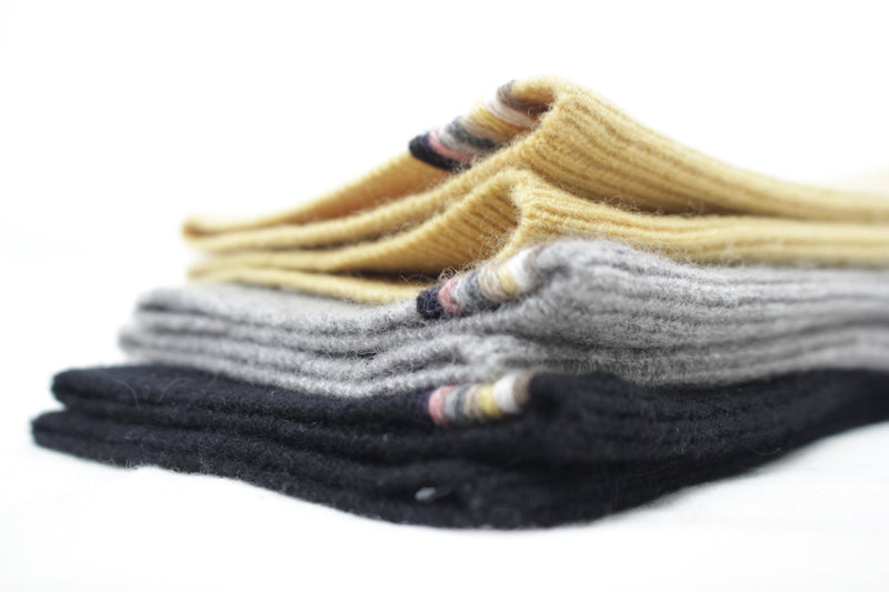 EXTREME CASHMERE / N°391 MOUFLE - Raven (391-174-01-TU-12)