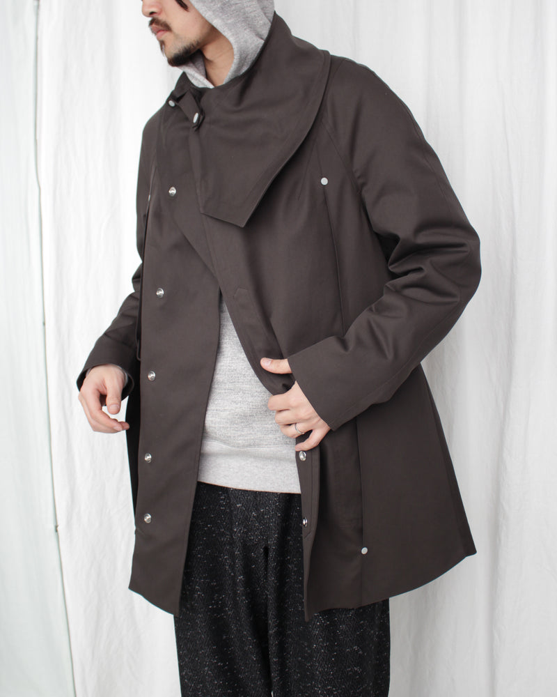 RIADIS PLEATED COAT (KKSS25C01-54) Java Brown