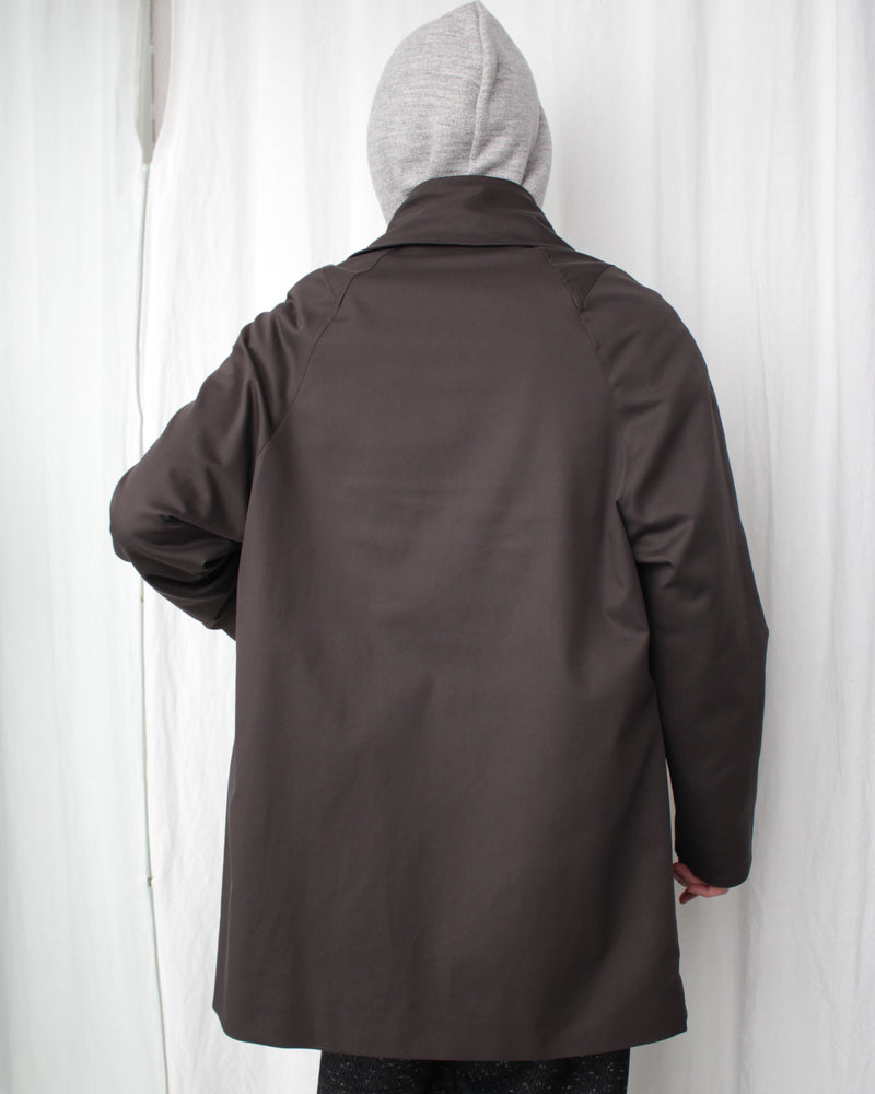 RIADIS PLEATED COAT (KKSS25C01-54) Java Brown