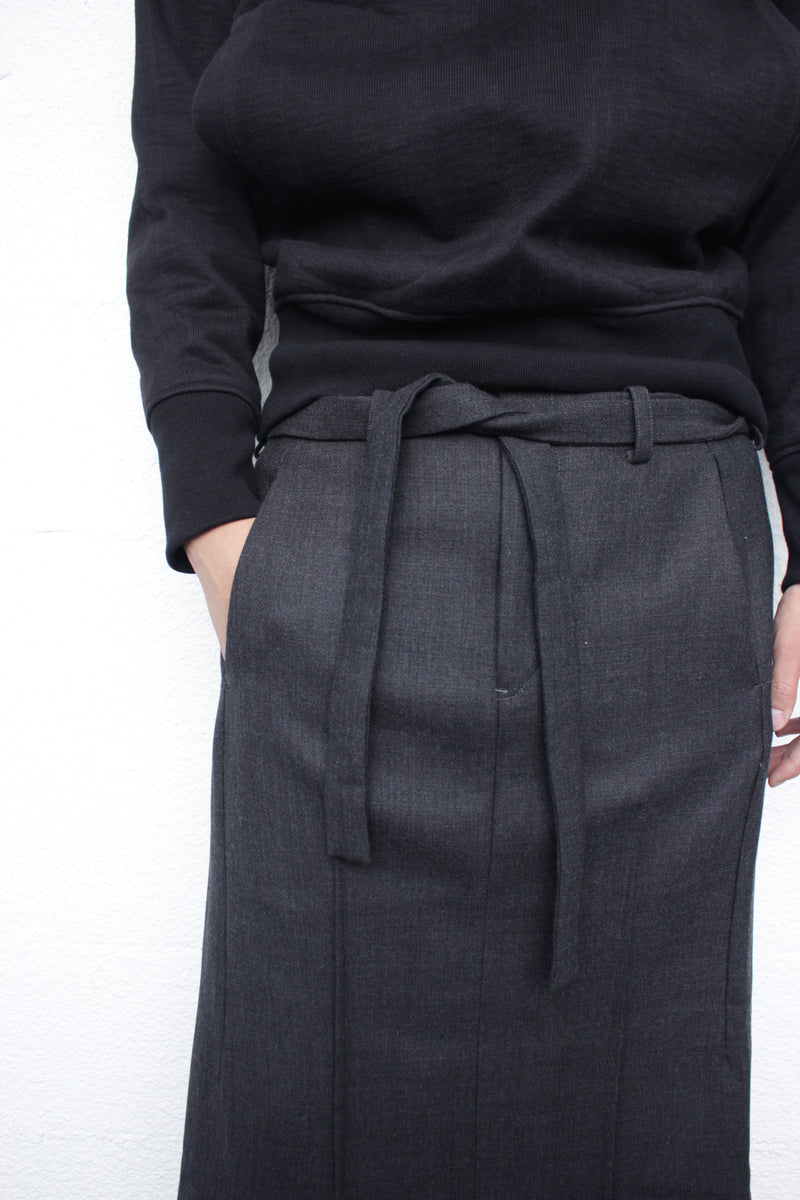CLASS / SLACKS APRON - Charcoal (CCFA05UNI)