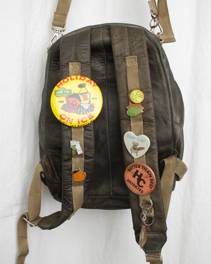 LES SIX / PINNED LEATHER RUCK - Green (sextio-fyra-9-ruck-a)