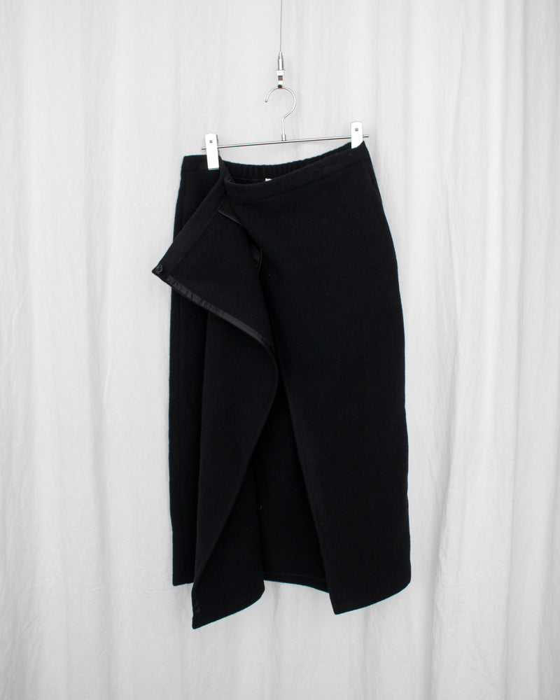 RIER / FLEECE WRAP SKIRT - Black (SKT23 X02)