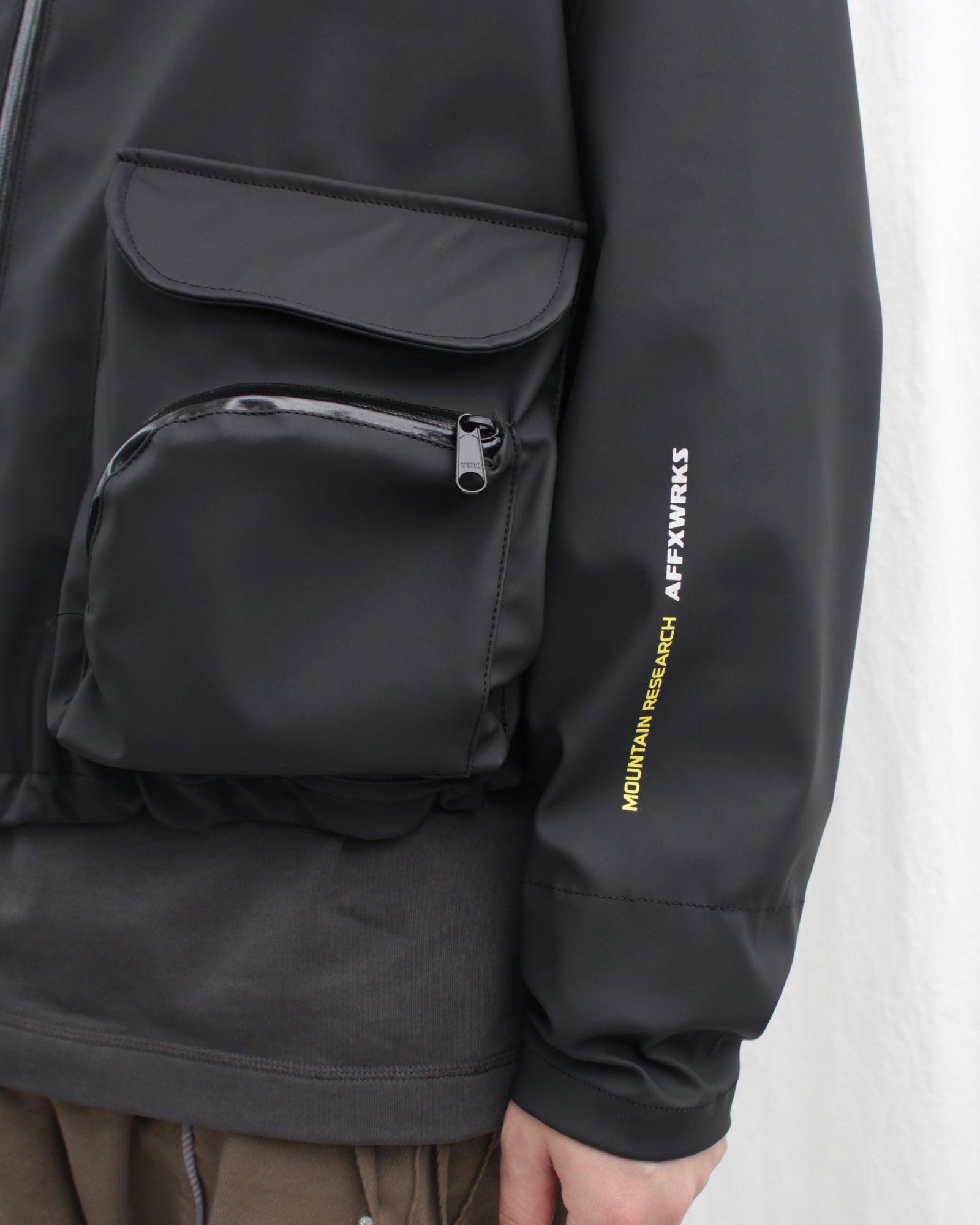 AFFXWRKS / AWMR WADING JACKET (FW24XMRJK01) Black – Mukta / Sal