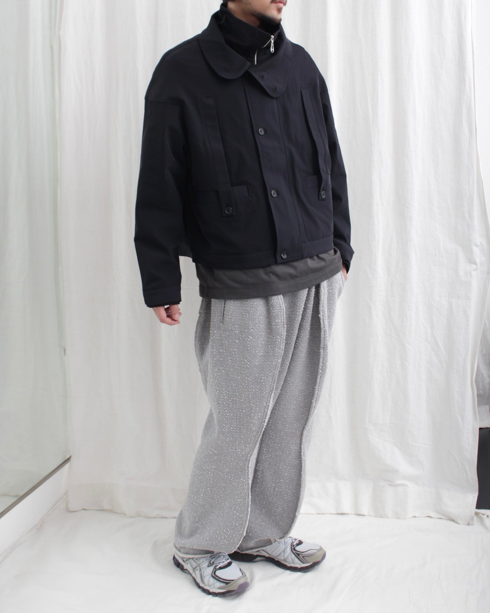 LIATRISORY BLOUSON | Unisex | Anthracite | Unisex ASICS