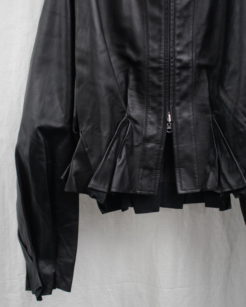 << Re: >> PLEATED LEATHER HOODIE (OA-AW22-BZ-102-01) Black