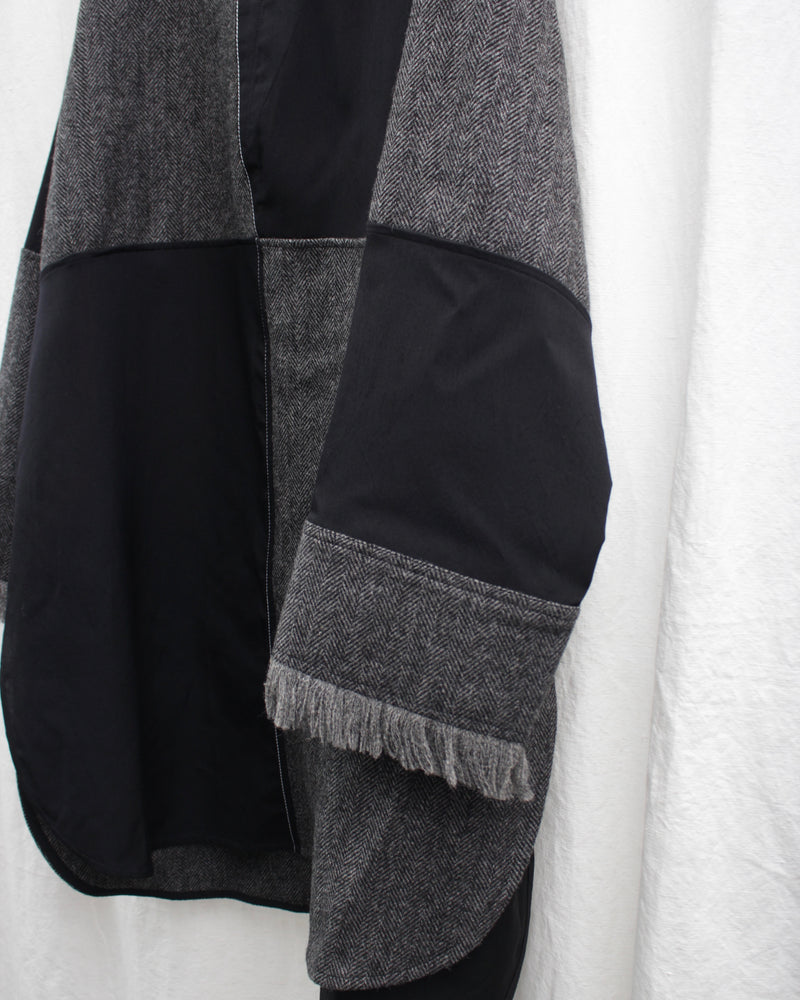 << Re: >> PANELLED SMOCK SHIRT (OA-AW21-SHR-105-01) Grey Herringbone / Black