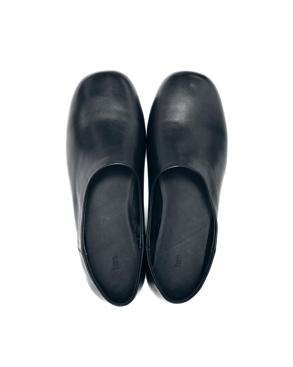 I SHII / CLUBMAN MULE - Black (i SHII-11)