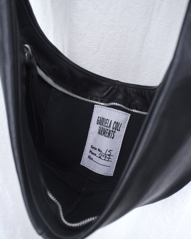 GABRIELA COLL GARMENTS / NO.297 LEATHER SMALL CROSSED BAG (S15-297