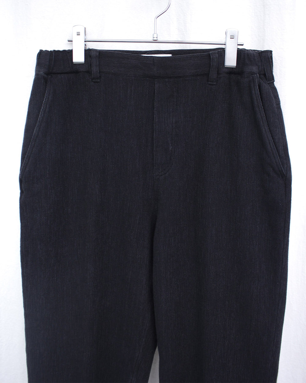 KOZABURO / TAPERED EASY PANTS (0318-P-001) Sulfurized Black