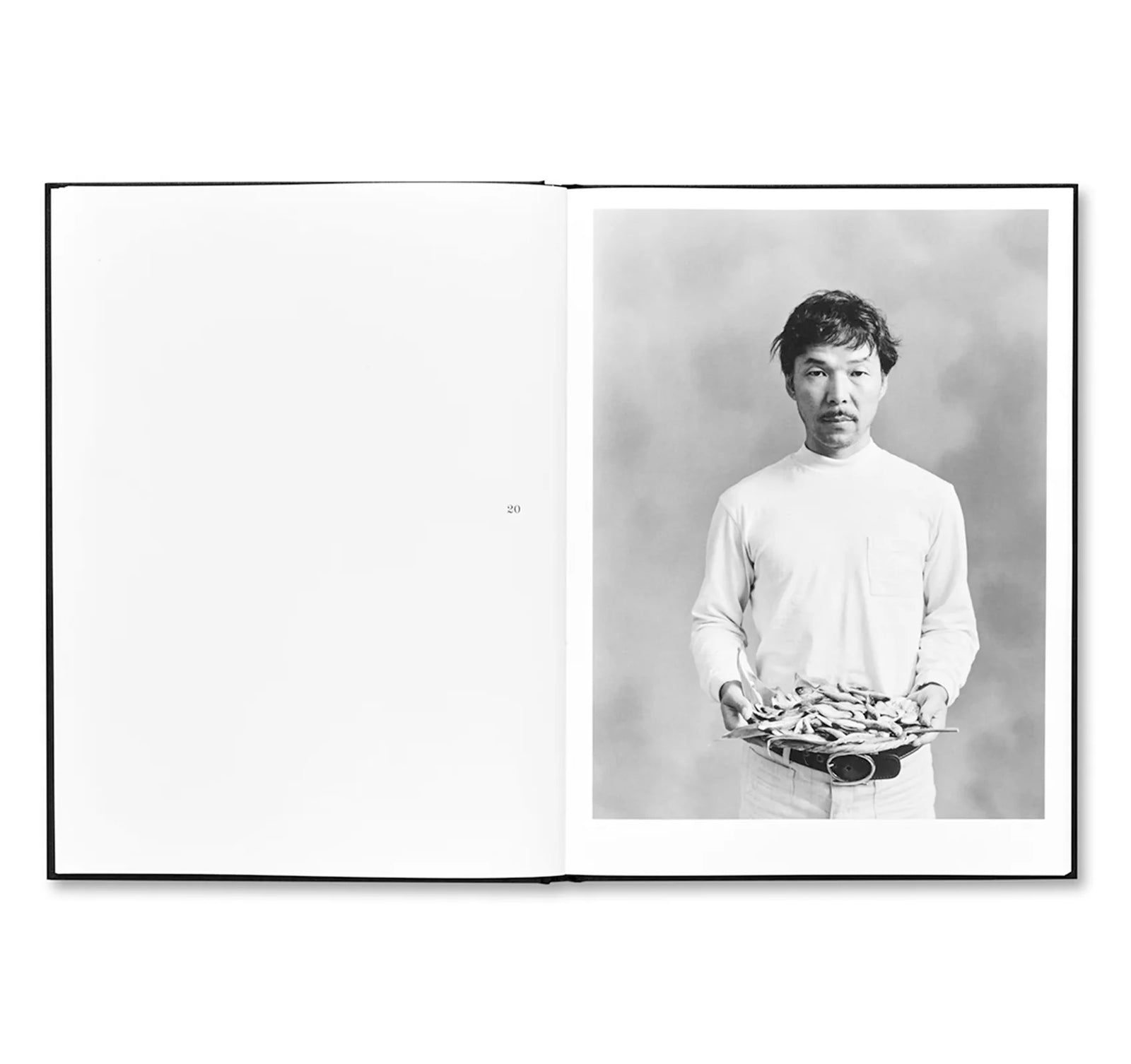 FAMILY by Masahisa Fukase – Mukta / Sal