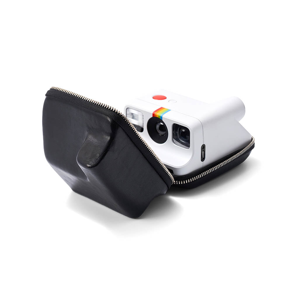 beta post ベータポスト MOLDED LEATHER CAMERA CASE (AC-26) Black